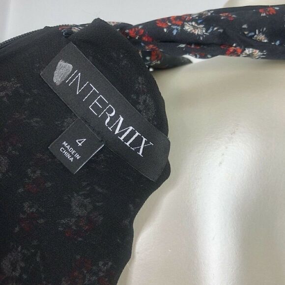 Intermix Serena Tie Neck Ruffle Shift Silk Dress in Black Floral Print. Size 4 - Picture 8 of 10